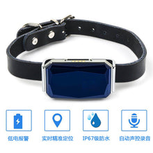 Load image into Gallery viewer, Mooond | Pet neck band GPS | Water resistant
